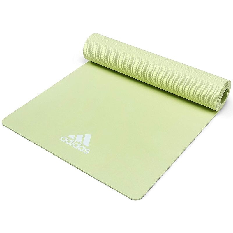 Thương hiệu thảm tập Yoga Adidas có chỗ đứng vững chắc với người tập Thương hiệu thảm tập Yoga Adidas có chỗ đứng vững chắc với người tập