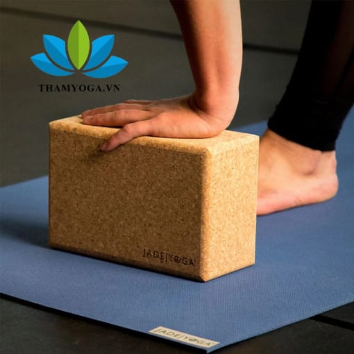 Gạch tập yoga Jade chất liệu gỗ bần cao cấp - 870gr