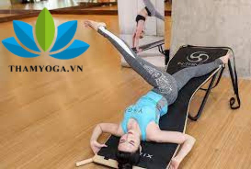Yoga Plus độc quyền với trường phái yoga nổi tiếng Yoga Plus độc quyền với trường phái yoga nổi tiếng