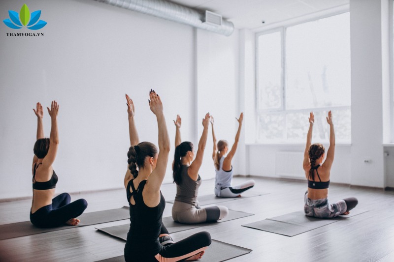 Tập luyện yoga thường xuyên giúp đem lại nhiều tác dụng tốt cho sức khỏe Tập luyện yoga thường xuyên giúp đem lại nhiều tác dụng tốt cho sức khỏe
