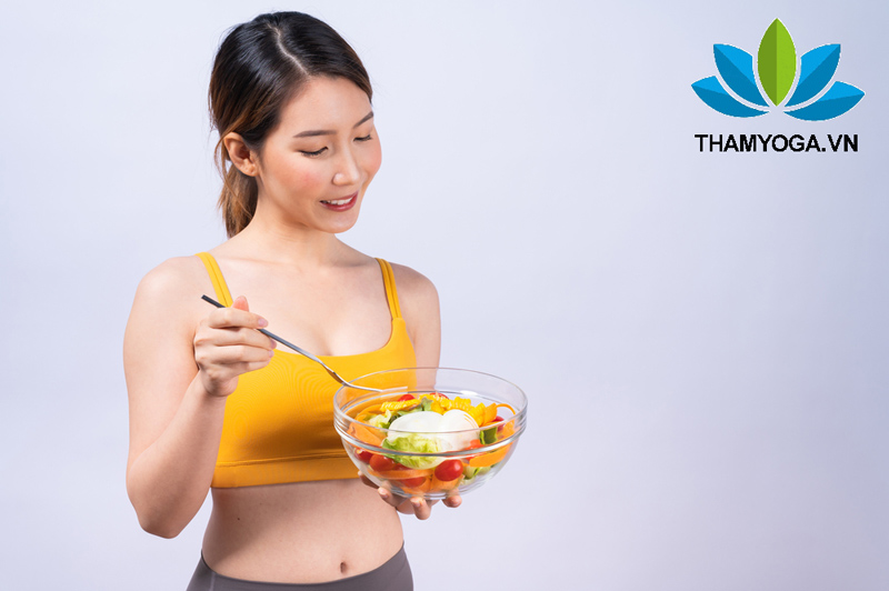 Sai lầm trong chế độ ăn uống của người tập yoga